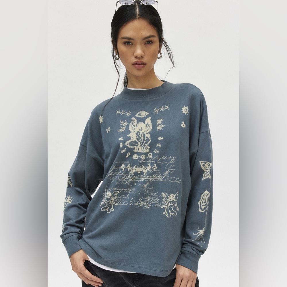 Urban Outfitters Kimchi Blue Spencer Tarot Graphic Long Sleeve Tee